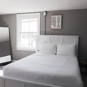 charming-1-bedroom-10-min-to-nash.nashville-hotels.org/
