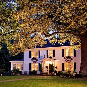 Bed & Breakfast A White House, Williamsburg
