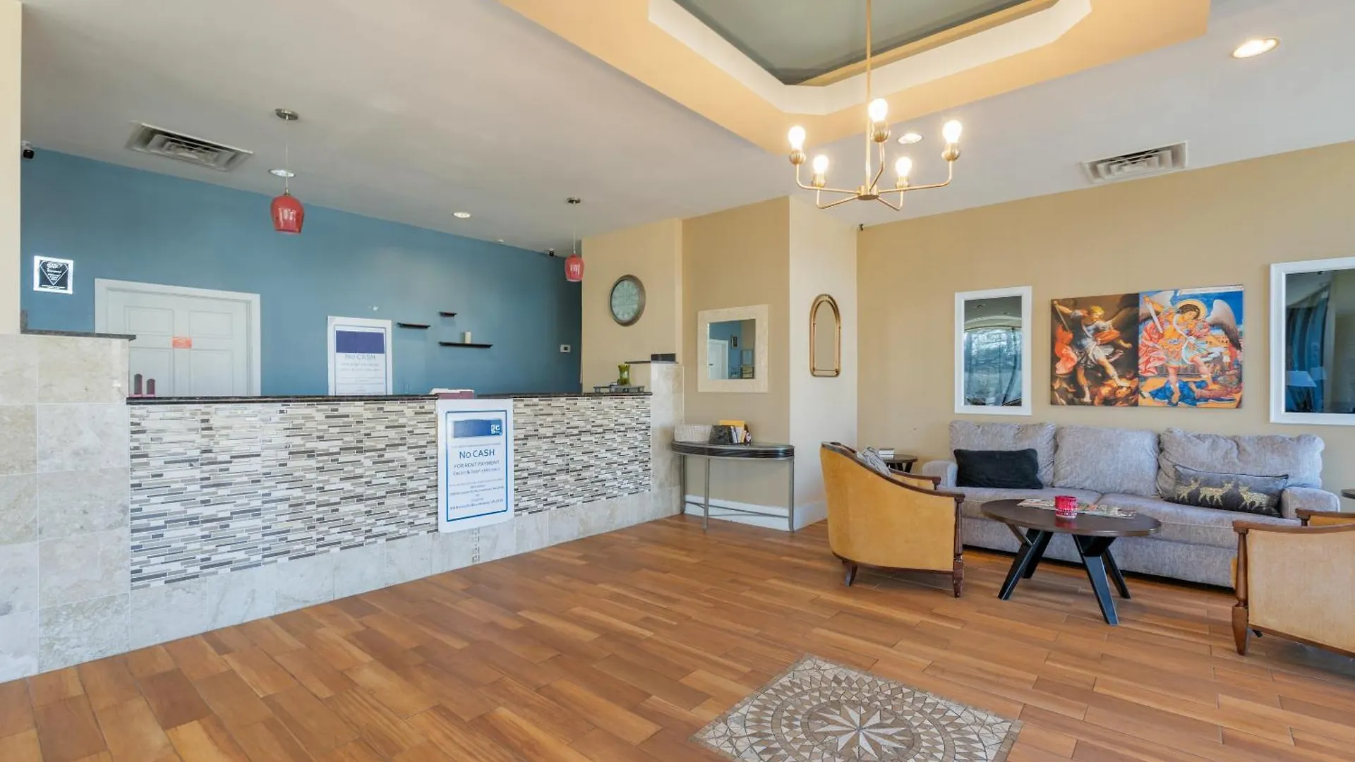 Отель Williamsburg Suites