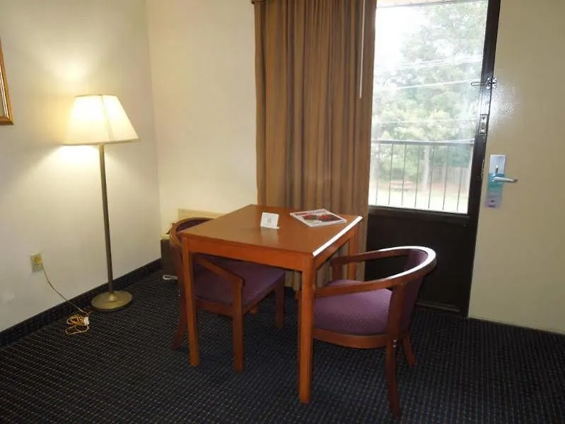 Williamsburg Suites США